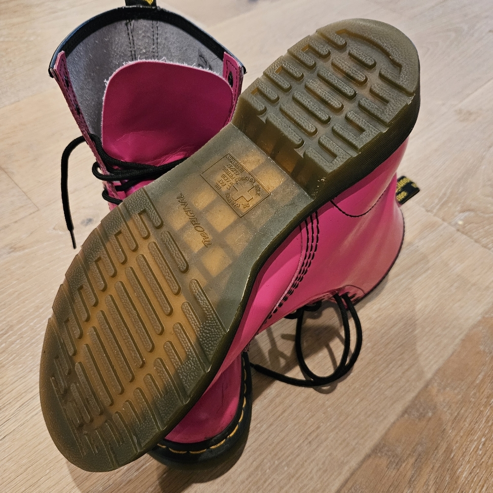 Dr. Marten Boots - Fuschia\Pink Women's 10 - Picture 3 of 4